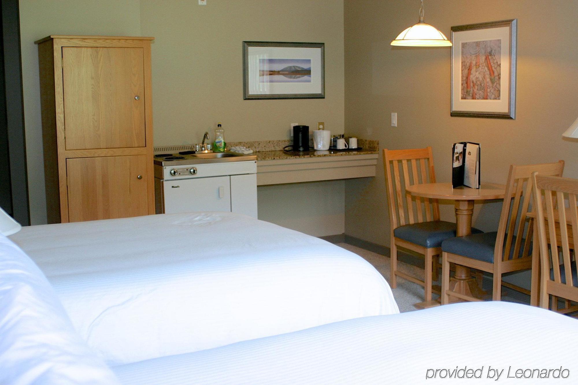 Hilltop Inn - Salmon Arm Luaran gambar