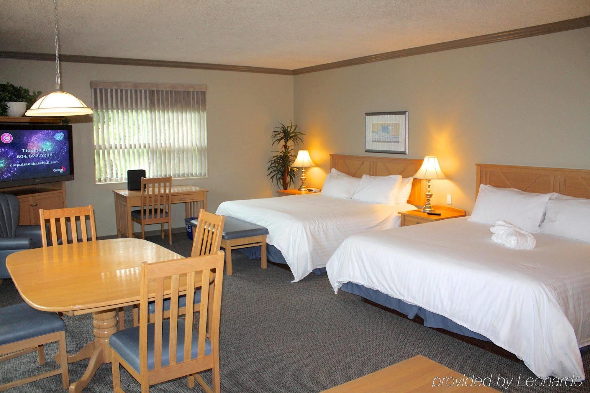 Hilltop Inn - Salmon Arm Luaran gambar