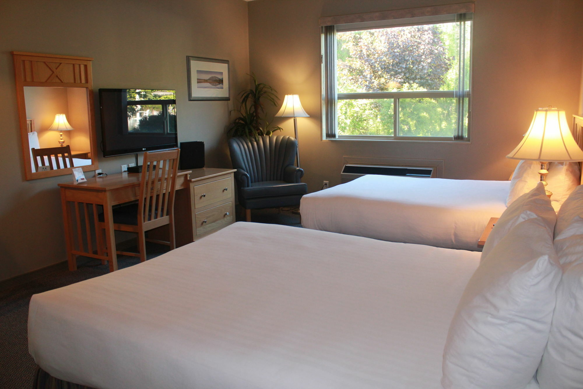 Hilltop Inn - Salmon Arm Luaran gambar