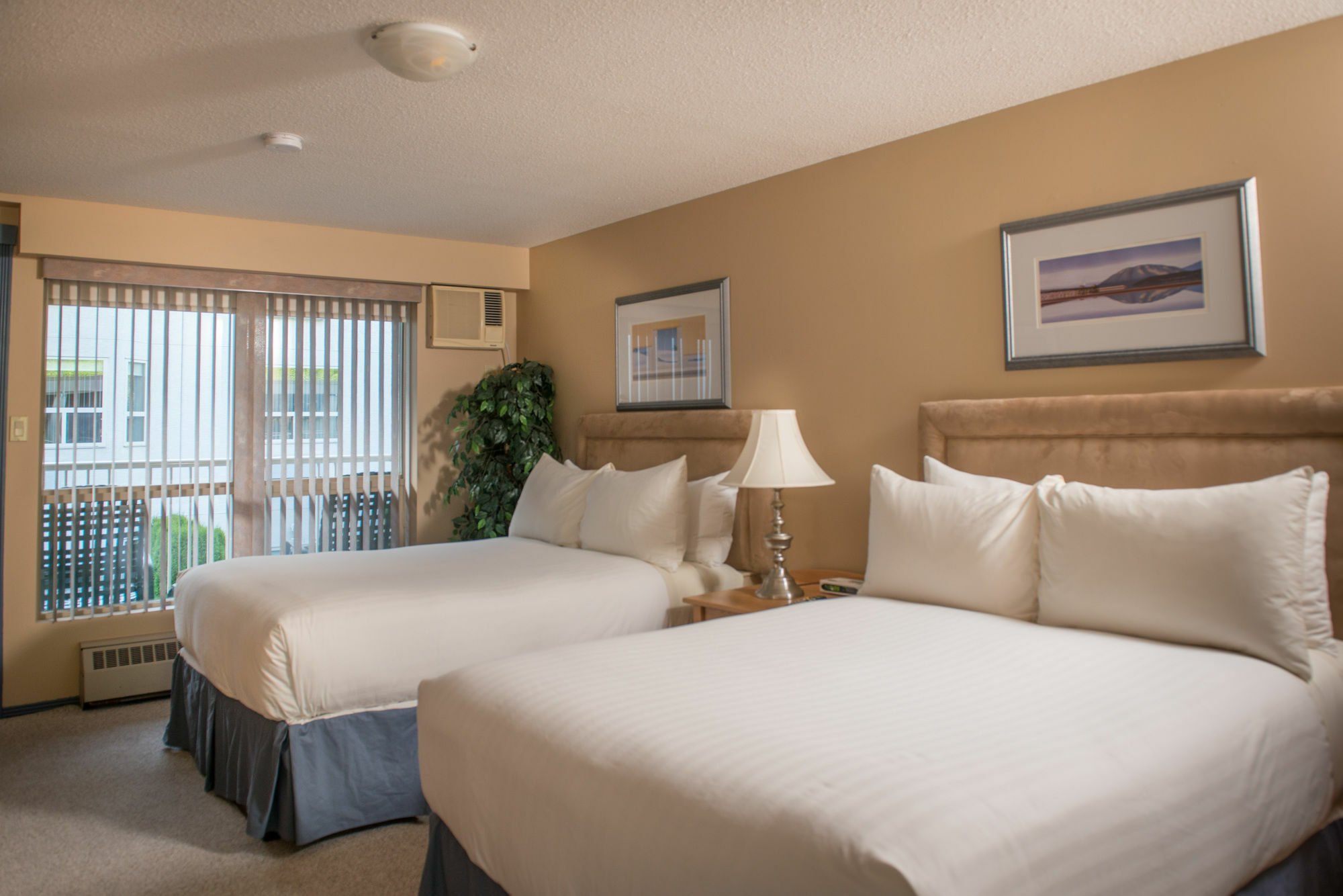 Hilltop Inn - Salmon Arm Luaran gambar