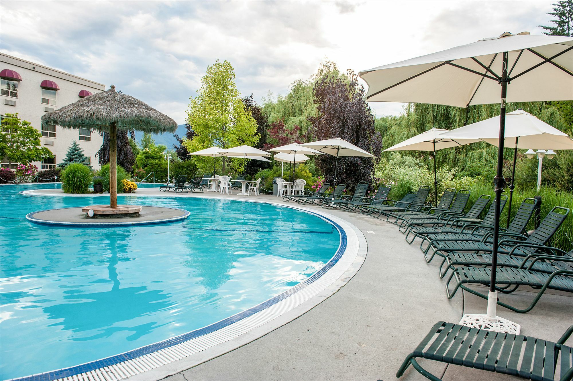 Hilltop Inn - Salmon Arm Luaran gambar