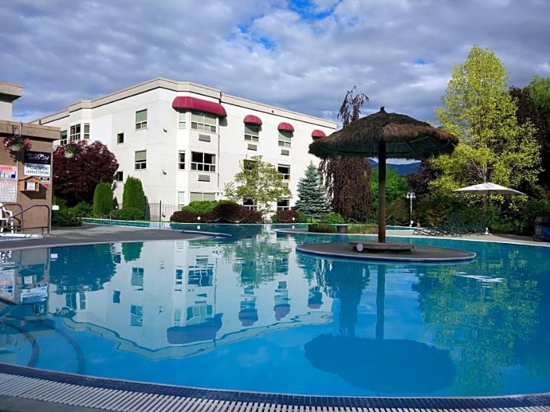 Hilltop Inn - Salmon Arm Luaran gambar